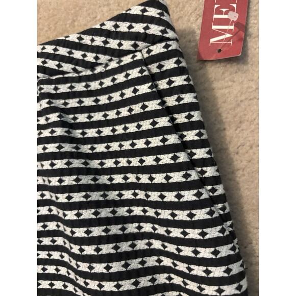 NWT Merona Collection Sz 16 Black & Cream Patterned Skirt Lined Pockets - Picture 3 of 4
